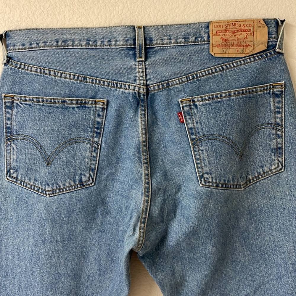 Classic 501’s Size W36 x L36 - Picture 4 of 11